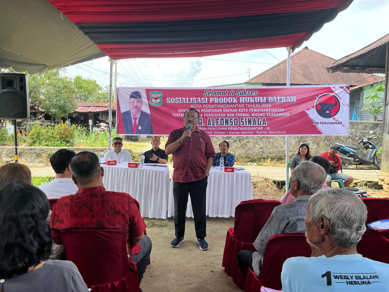 Anggota DPRD Siantar Alfonso Sinaga Sosialisasikan Ranperda tentang Tenaga Pendidik Nonformal Bidang