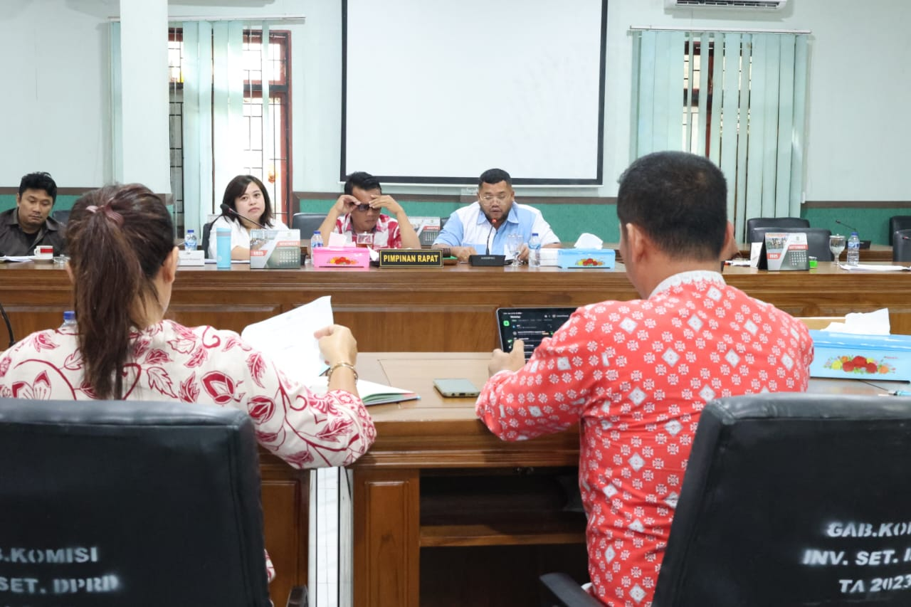 Pansus DPRD Siantar Rapat Bersama TAPD Bahas Evaluasi dan Optimalisasi PAD