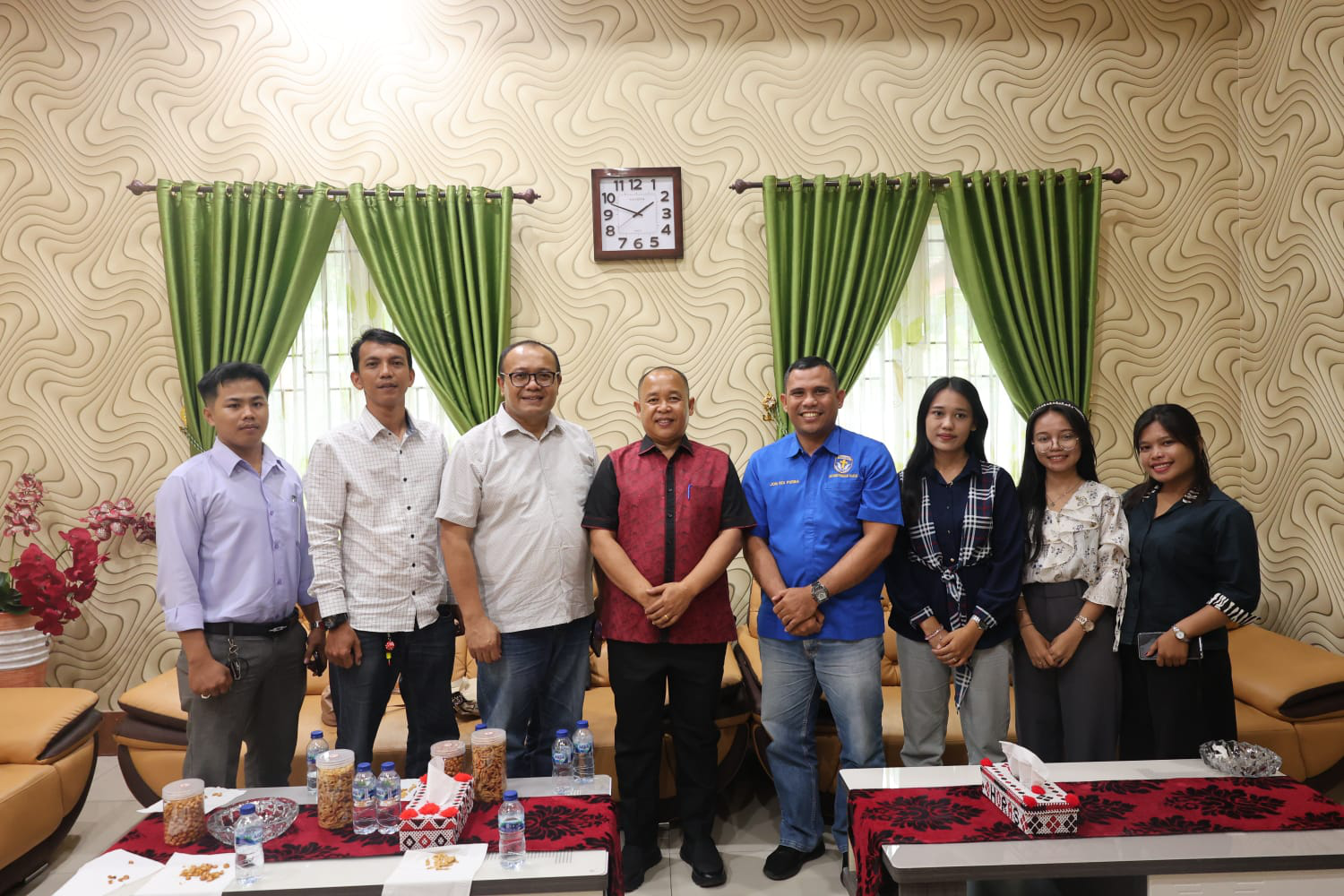 Ketua DPRD Siantar Terima Audensi Pengurus DPC GAMKI Terpilih di Ruang Kerja