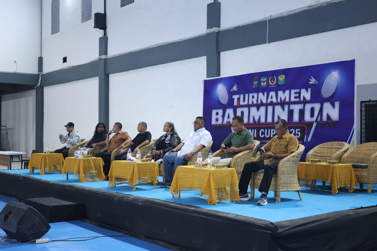 Ketua DPRD Pematangsiantar Hadiri Penutupan Turnamen Badminton Piala Kapolres