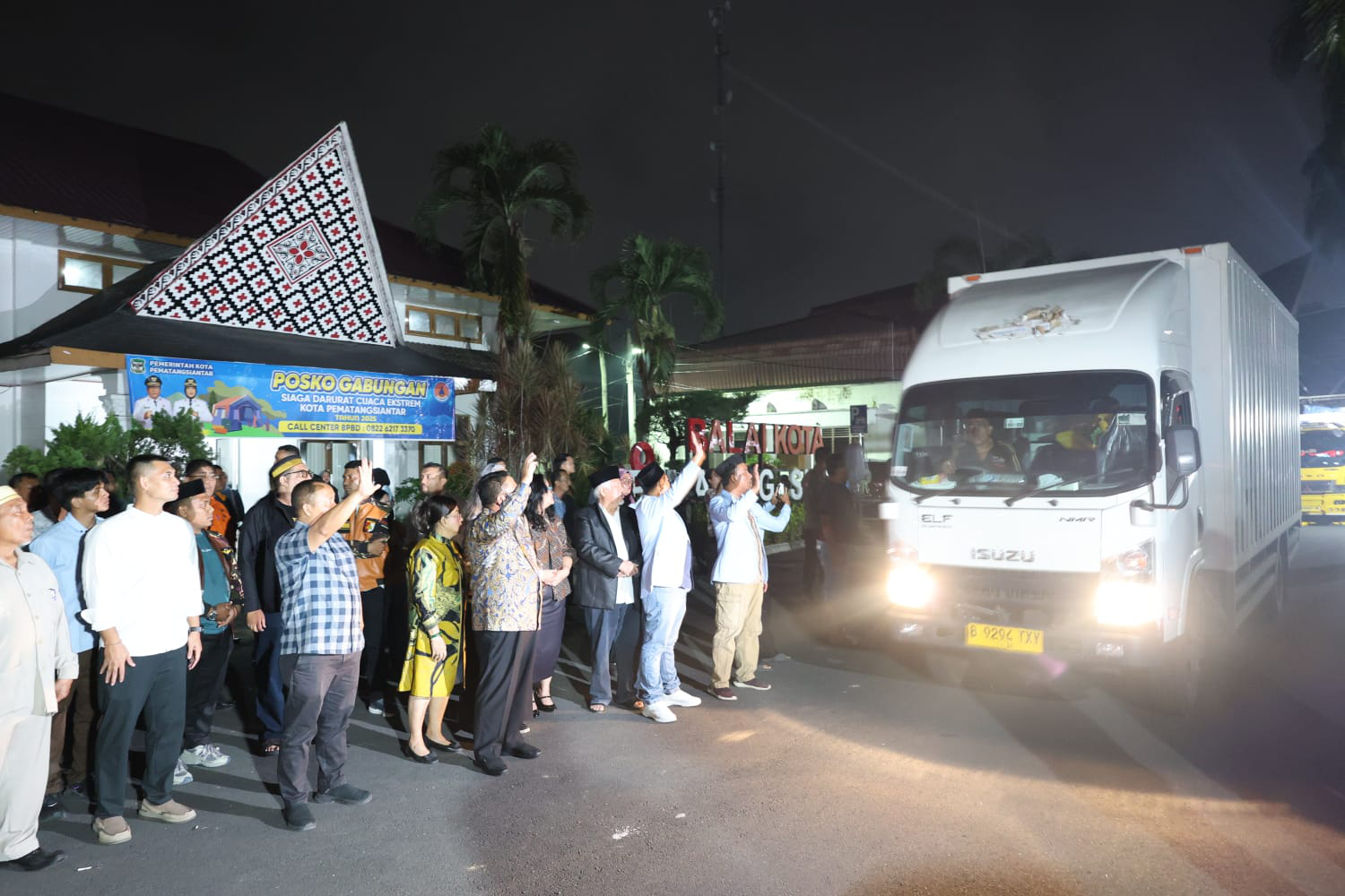 Ketua DPRD dan Pemko Pematangsiantar Kirimkan Bantuan Kemanusiaan ke Wilayah Sibolga-Tapteng